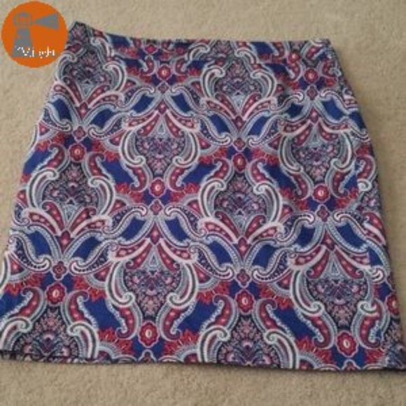 Ann Taylor Petite 10P lined Skirt Paisley Red Blue - Picture 1 of 4